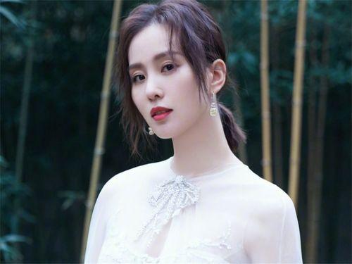 刘诗诗爆料肖战视频,视频曝光惊人内幕  第1张